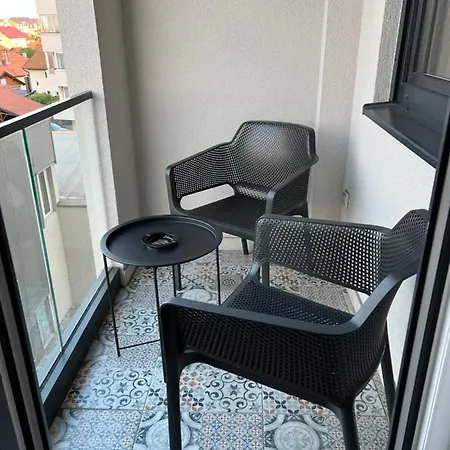 Una, Апартаменты *